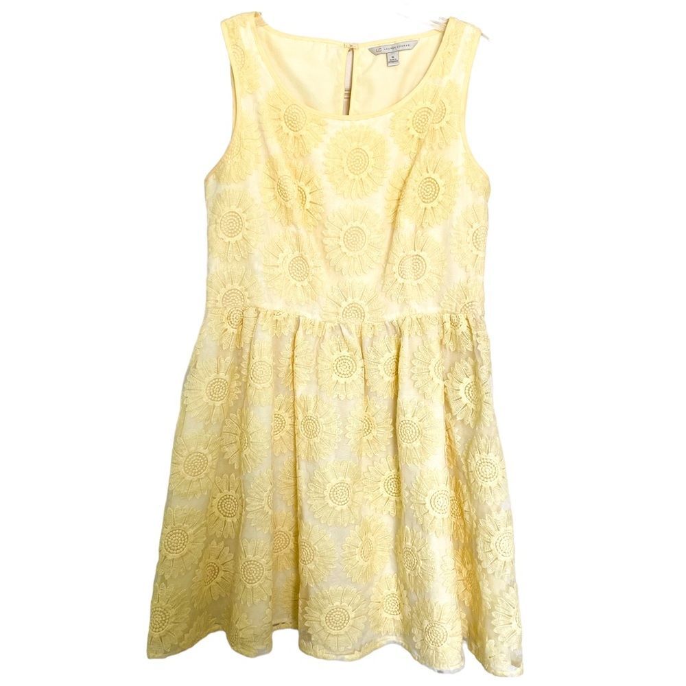 Lauren Conrad Pastel Yellow Floral Embroidered Sleeveless Short Dress Size 16